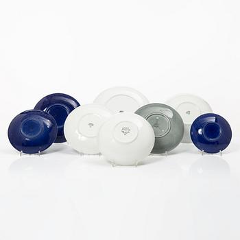 Hertha Bengtson, A 92-piece dinner service, 'Blå eld', Rörstrand, Sweden.