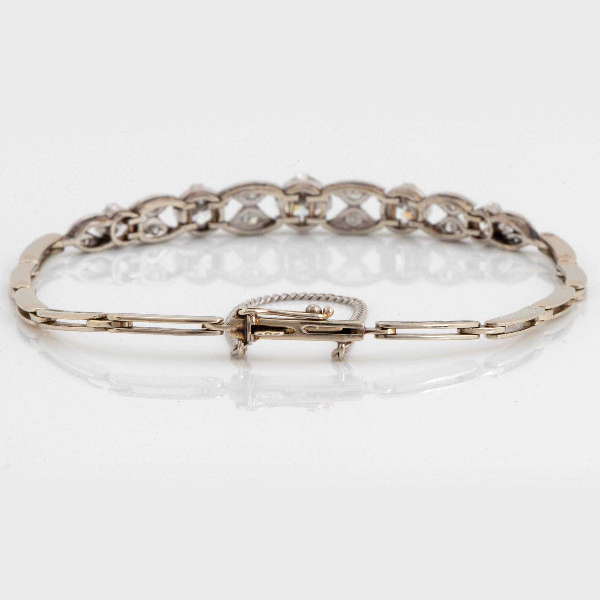 Armband 18K guld och vitguld med gammal- och åttkantslipade diamanter av CG Hallberg.