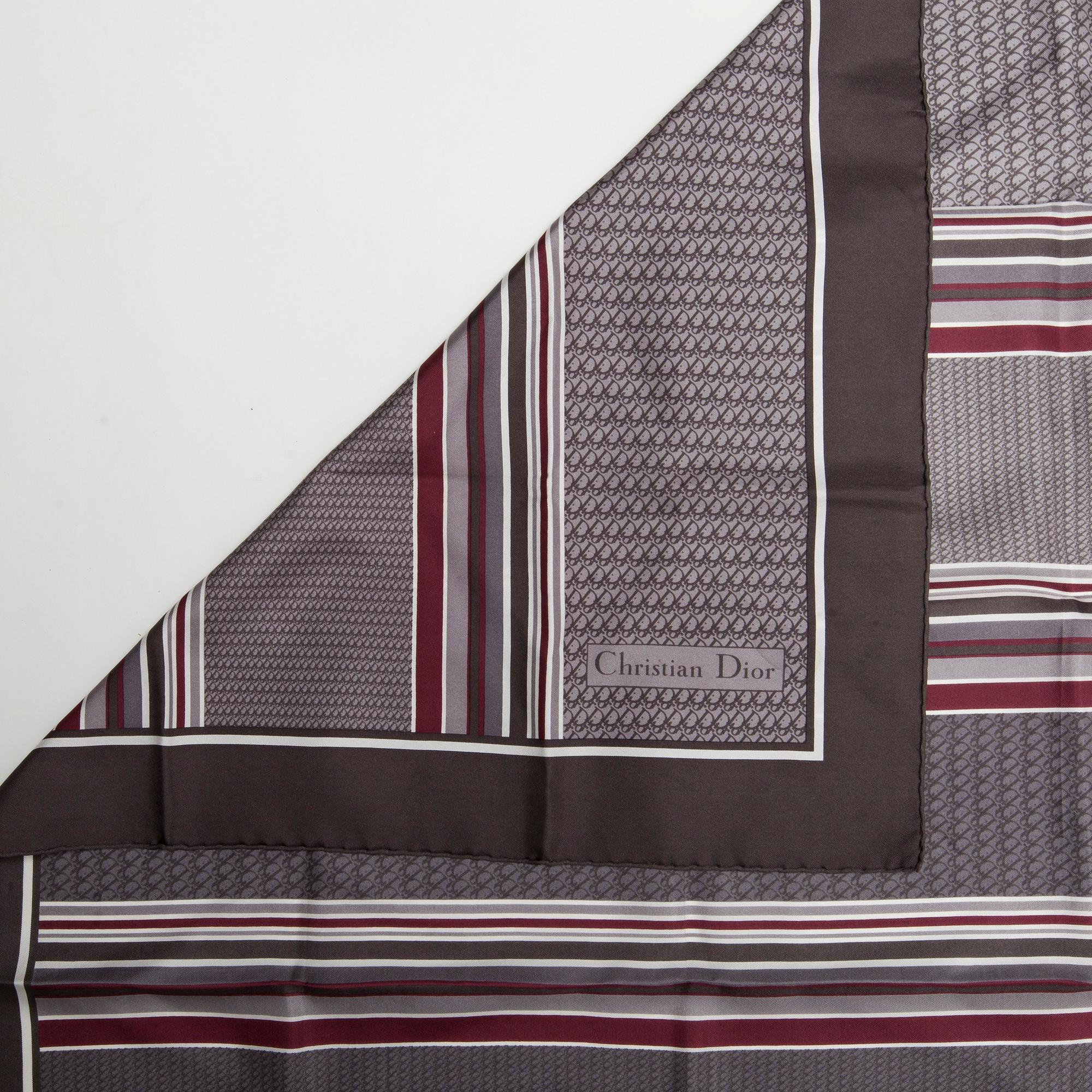 SCARF, Christian Dior.