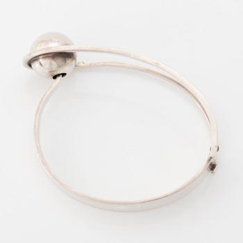 Kaunis koru, armring, sterlingsilver, Finland 1975.