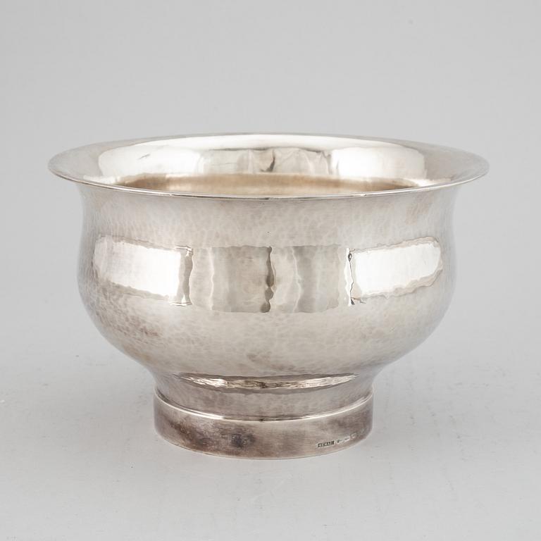 A Swedish 20 th century silver bowl, mark of MEMA, Lidköping 1988.