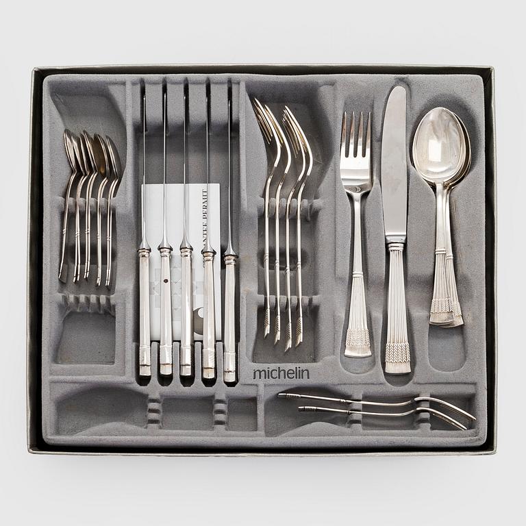 A 29-piece set of 'Tähkä' silver cutlery, Finnish hallmarks.