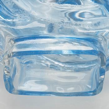 Helena Tynell, "Lintu" lasiveistos sarjasta Noakin arkki.