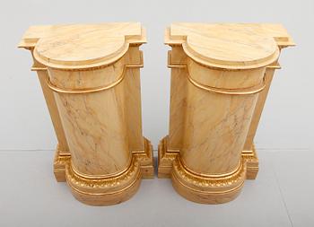PILASTRAR, 1 par, gustaviansk stil, 1900-talets första hälft.