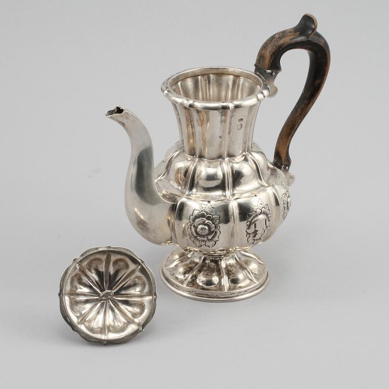 KAFFEKANNA, silver, Wien, Österrike, 1800-tal, vikt 105 gram.