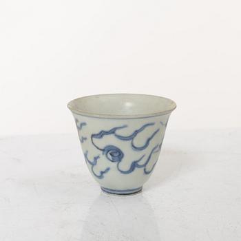 Vinkopp, porslin. "Hatcher cargo", 1600-tal.