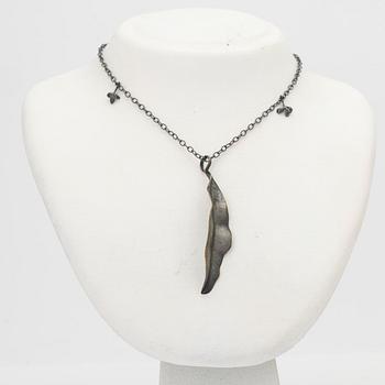 Ole Lynggaard, Chain with pendant, oxidised silver with leaf-shaped pendants, designed by Charlotte Lynggaard.