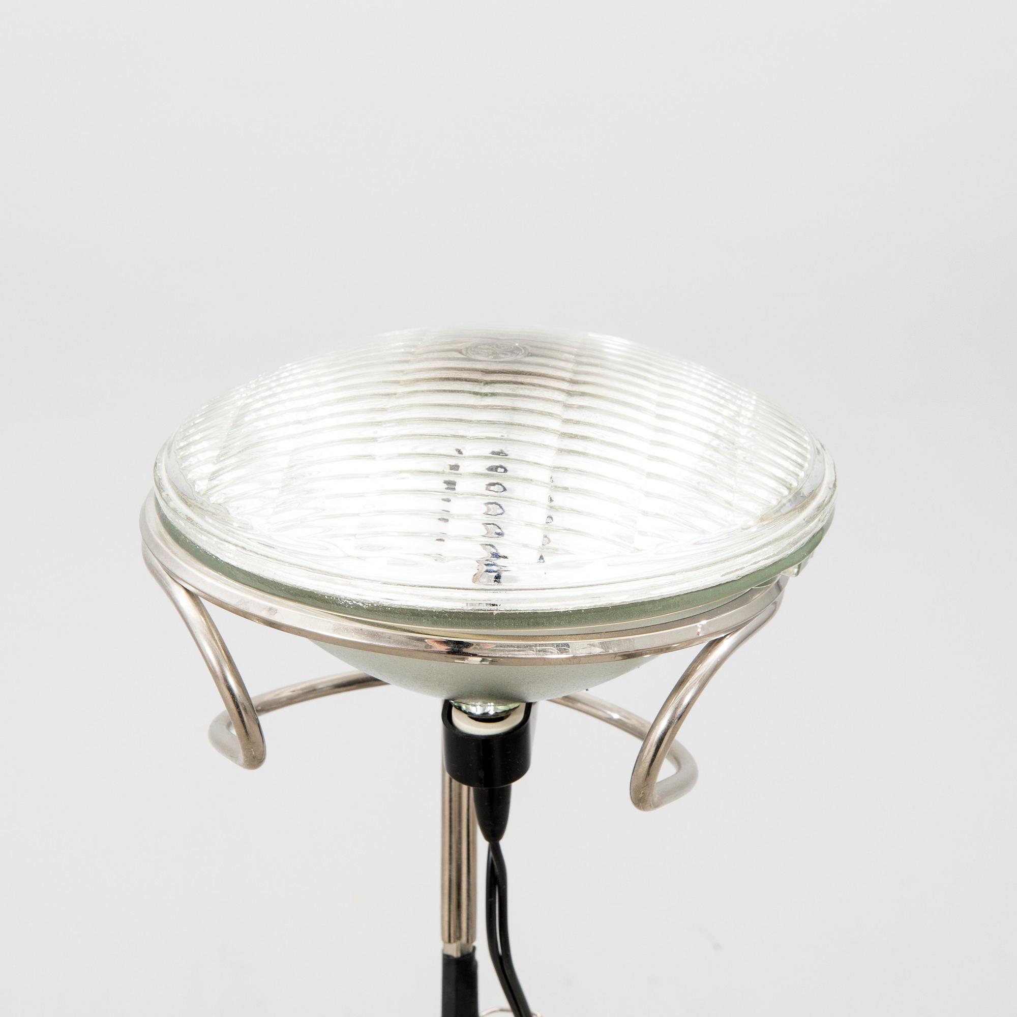 Achille & Pier Giacomo Castiglioni floor lamp Tolo for Flos italy.