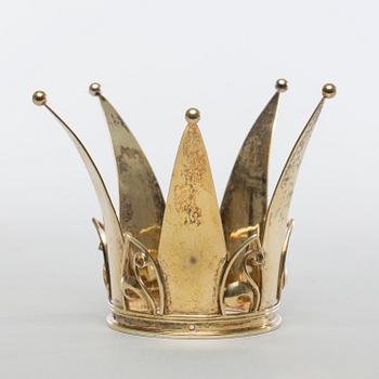 BRUDKRONA, förgyllt silver. Bergdahls Juvelerareaffär,Göteborg, 1942. Vikt ca 73 g.