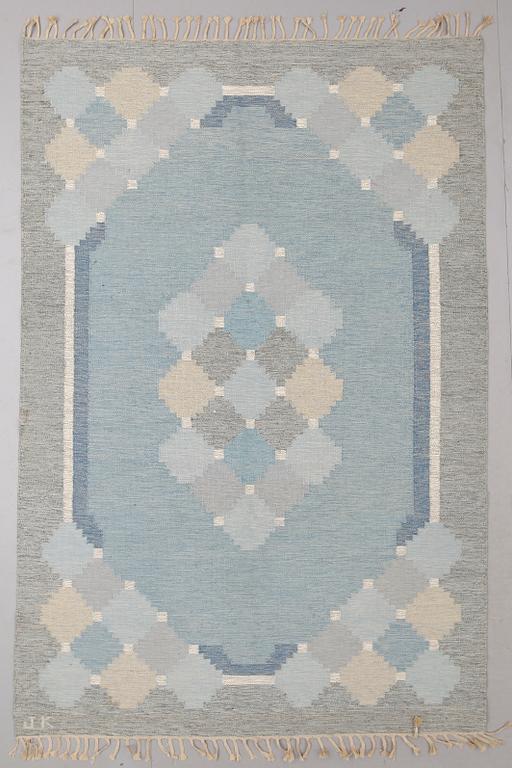 MATTA, rölakan, signerad JK, sannolikt Karin Jönsson. Ca 296 x 201 cm.