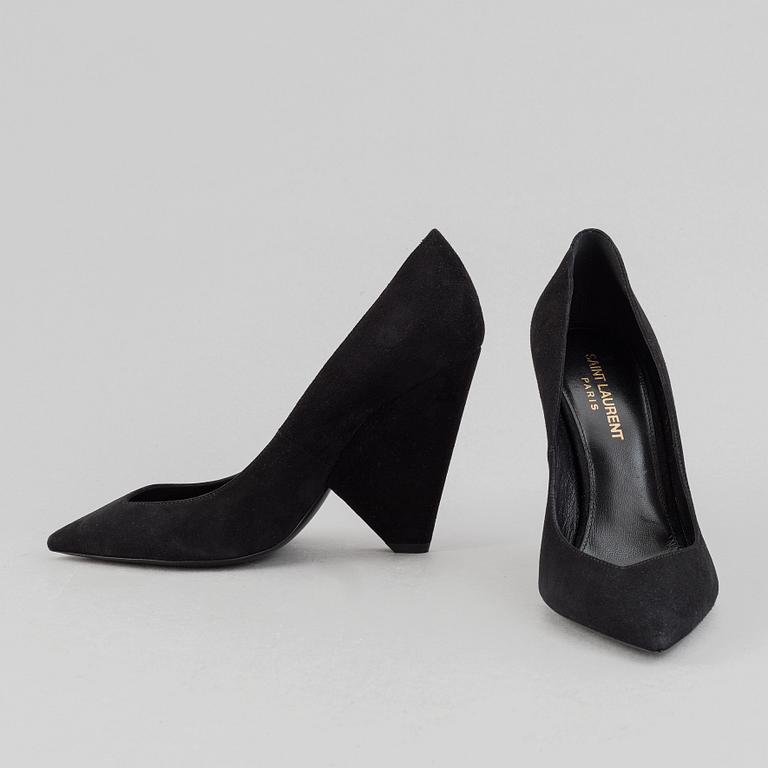 Yves Saint Laurent, a pair of black suede shoes, size 36½.