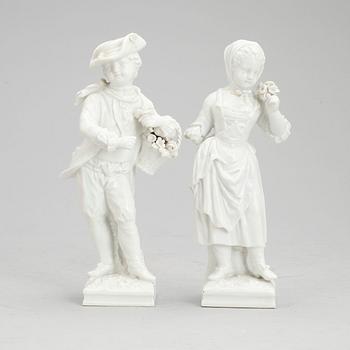 FIGURINER, ett par, porslin, KPM, Berlin, 1900-tal.