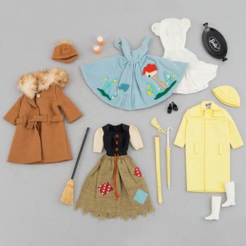 Clothing sets, Barbie, 4 pcs, including "Barbie Friday Night, 0979" & "Barbie Cinderella, 872", Mattel, 1960s.