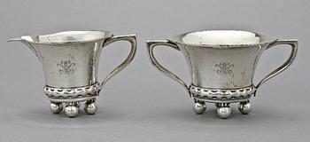 KAFFESERVIS, 4 delar, silver, K Andersson samt C G Hallberg, Stockholm, 1918. Tot vikt 970 g.