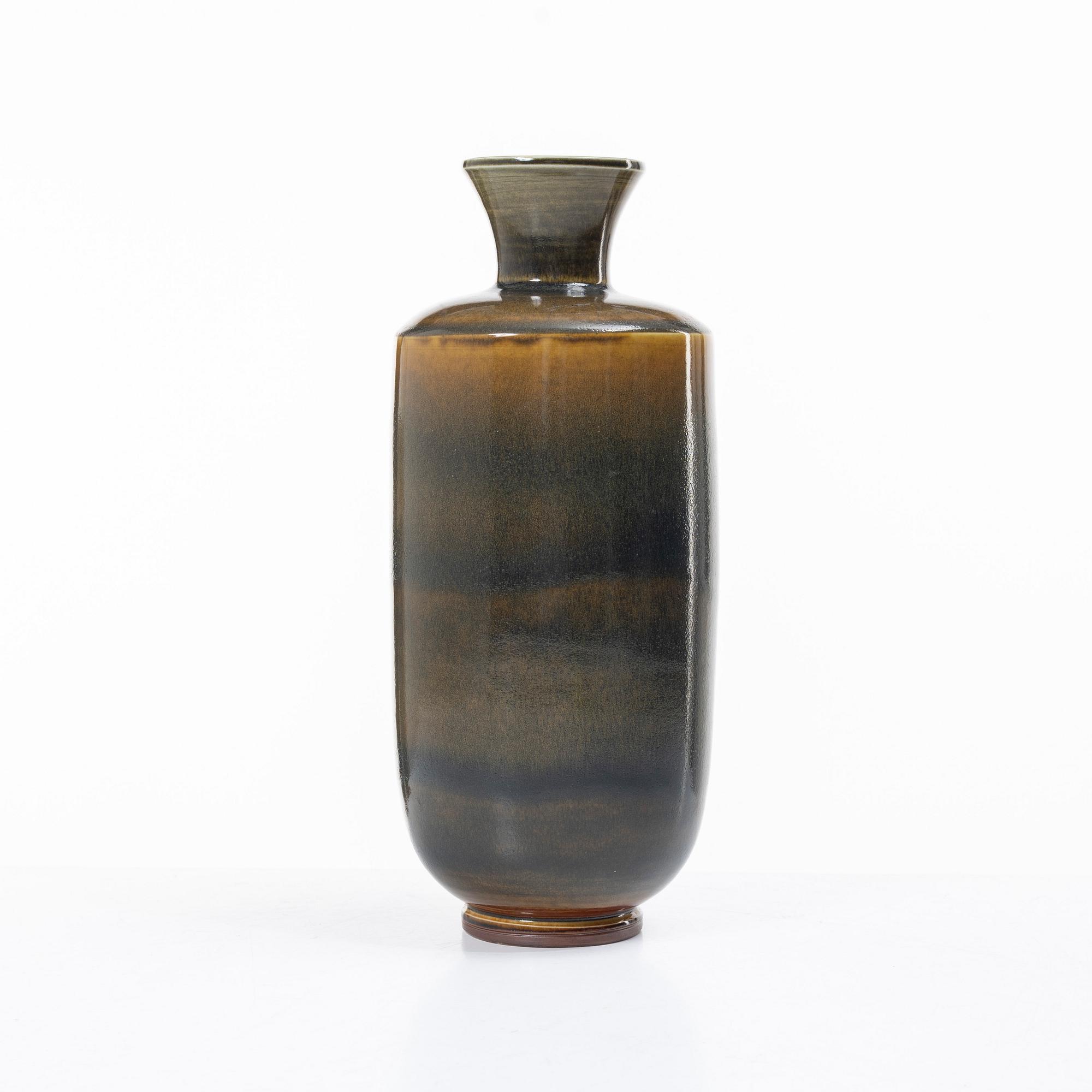 Berndt Friberg, a vase, Gustavsberg Studio.