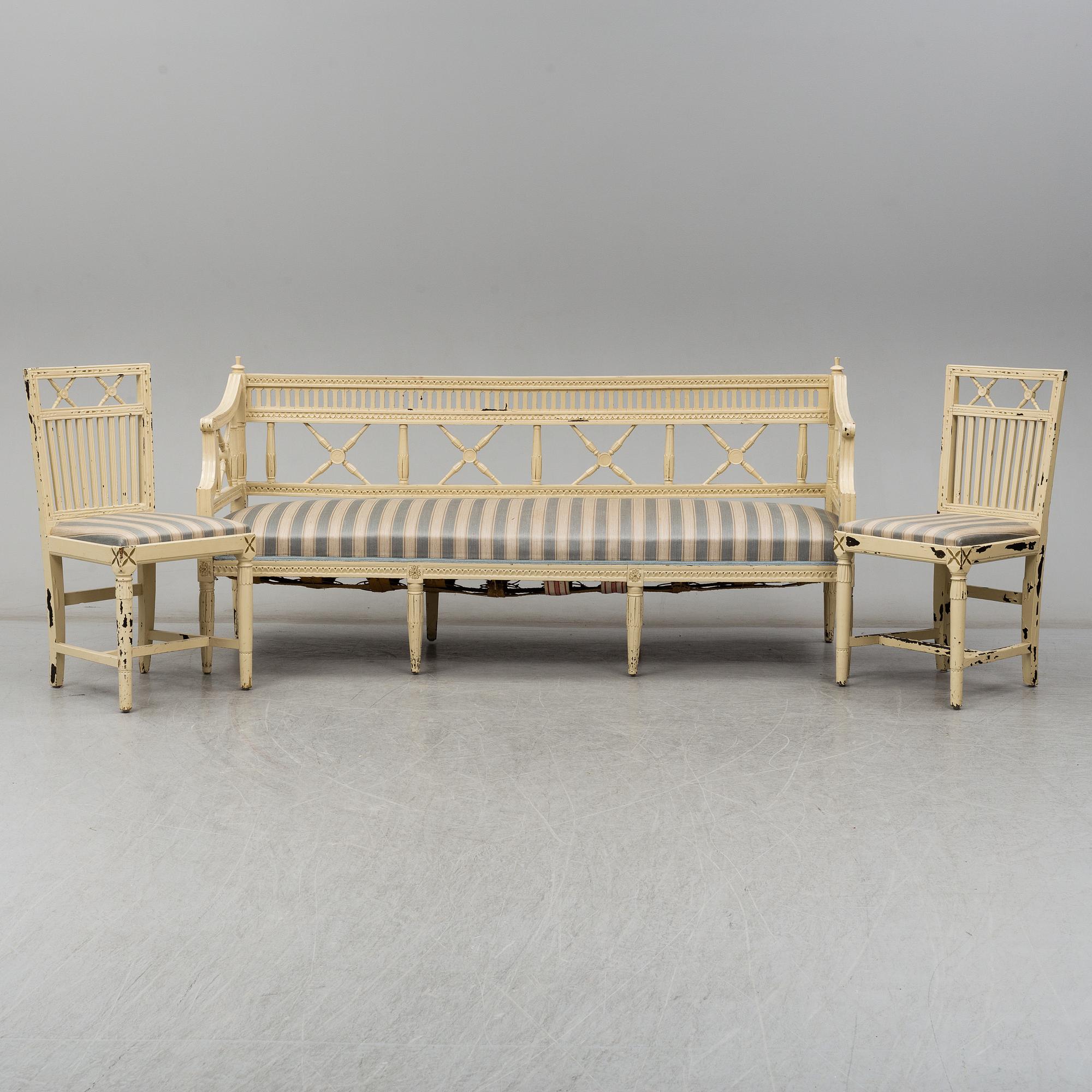 SOFFA OCH STOLAR ett par, gustavianska provinsarbeten, tidigt 1800-tal.