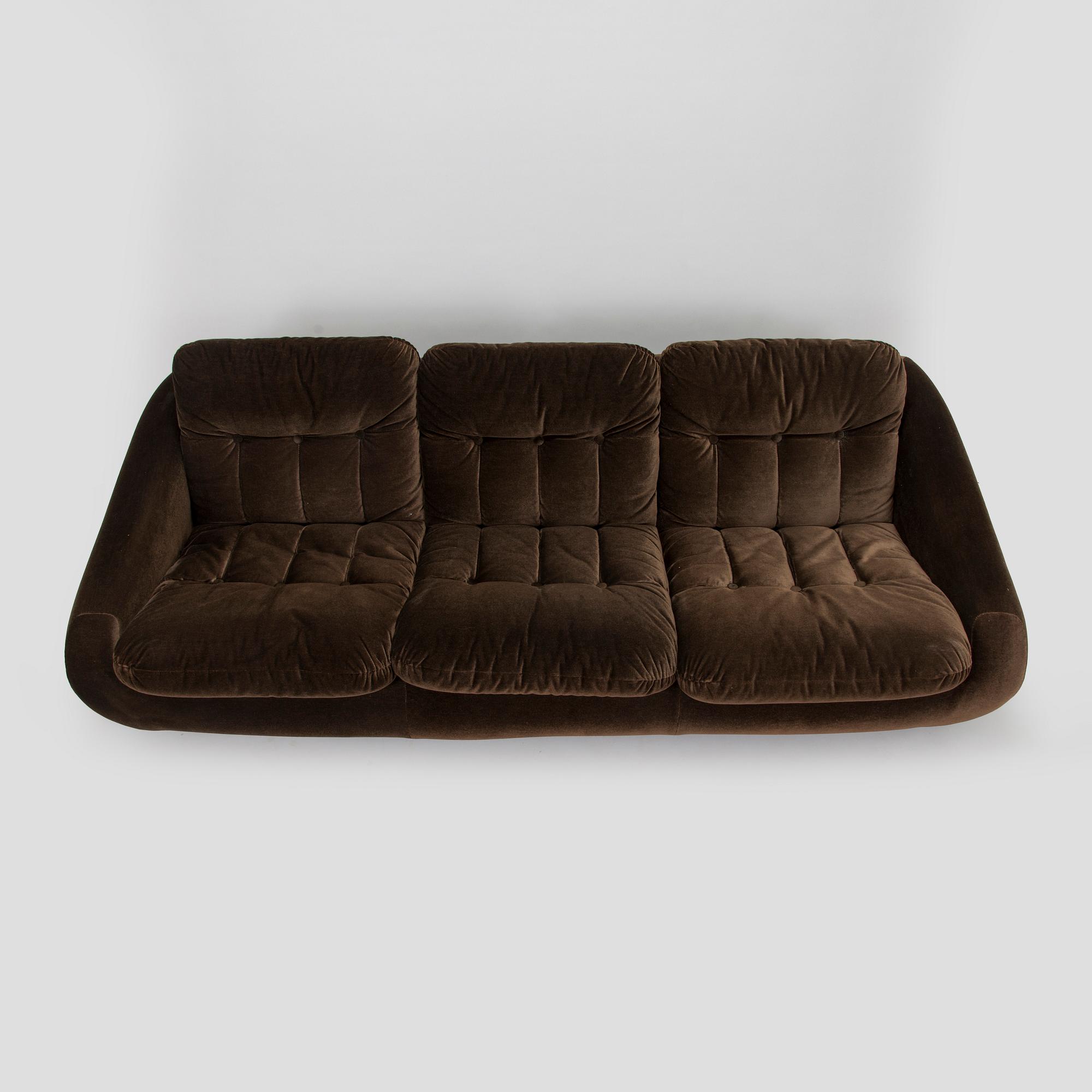 A 1970s sofa.