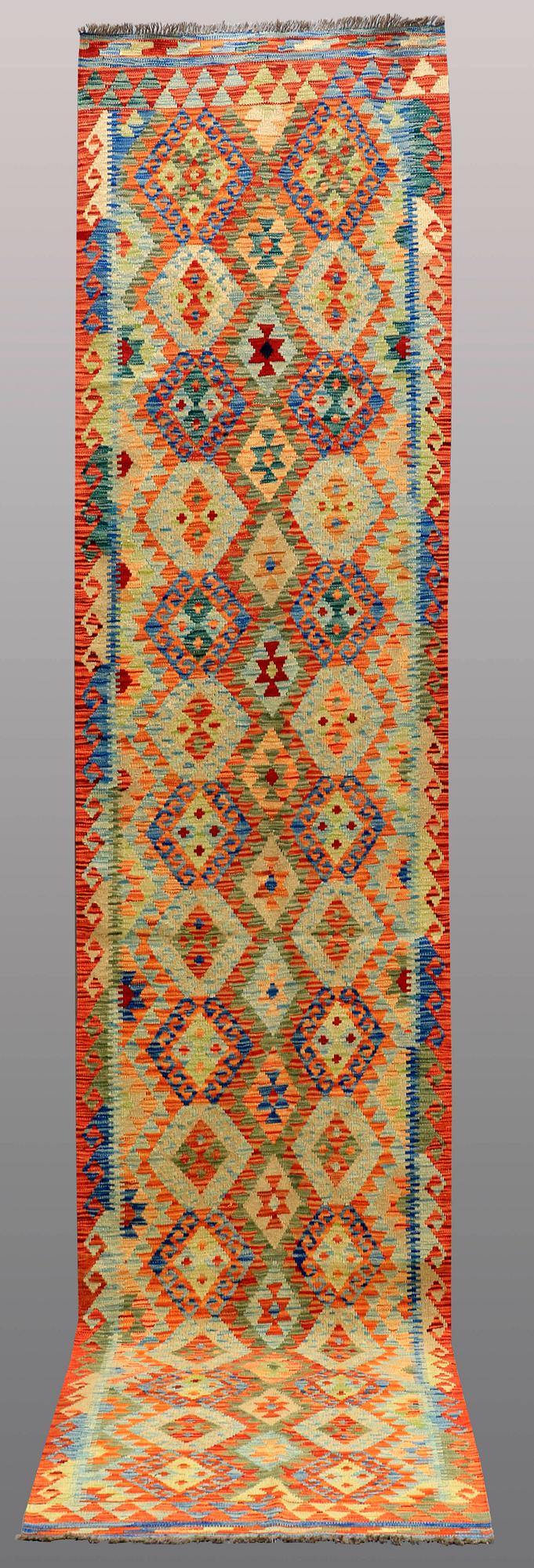 A RUNNER, Kilim, ca 396 x 83 cm.