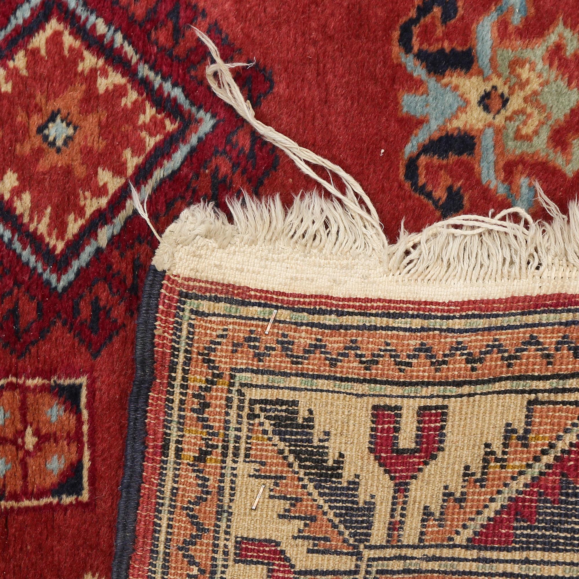 MATTA, möjligen kaukasisk, old, 154 x 90 cm.