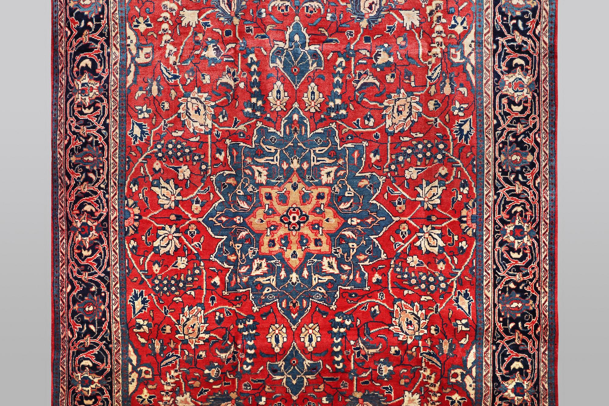 Matta, Mahal, 345 x 225 cm.