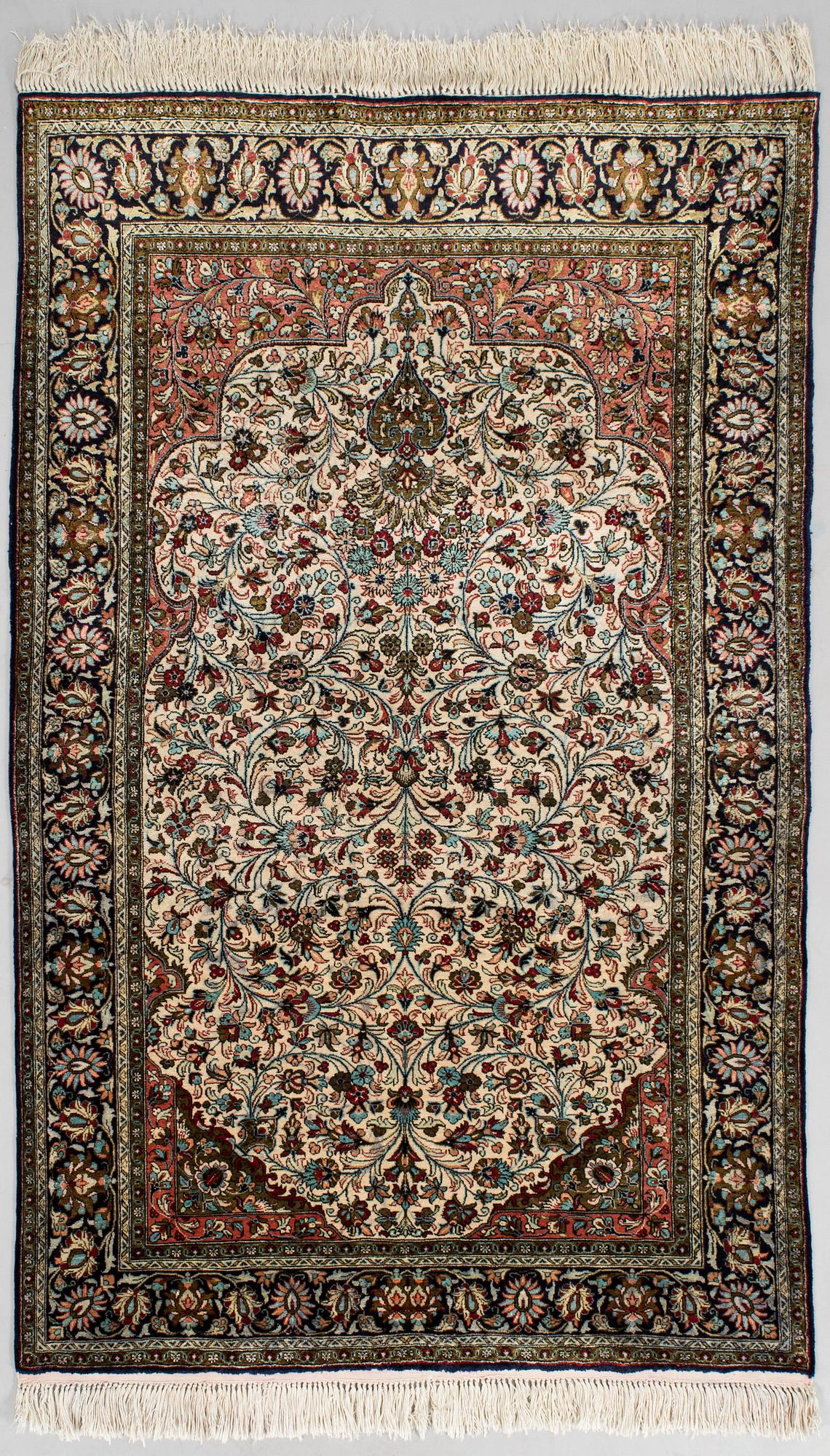 Carpet, Ghom, silk, semi-antique, 165 x 103 cm.