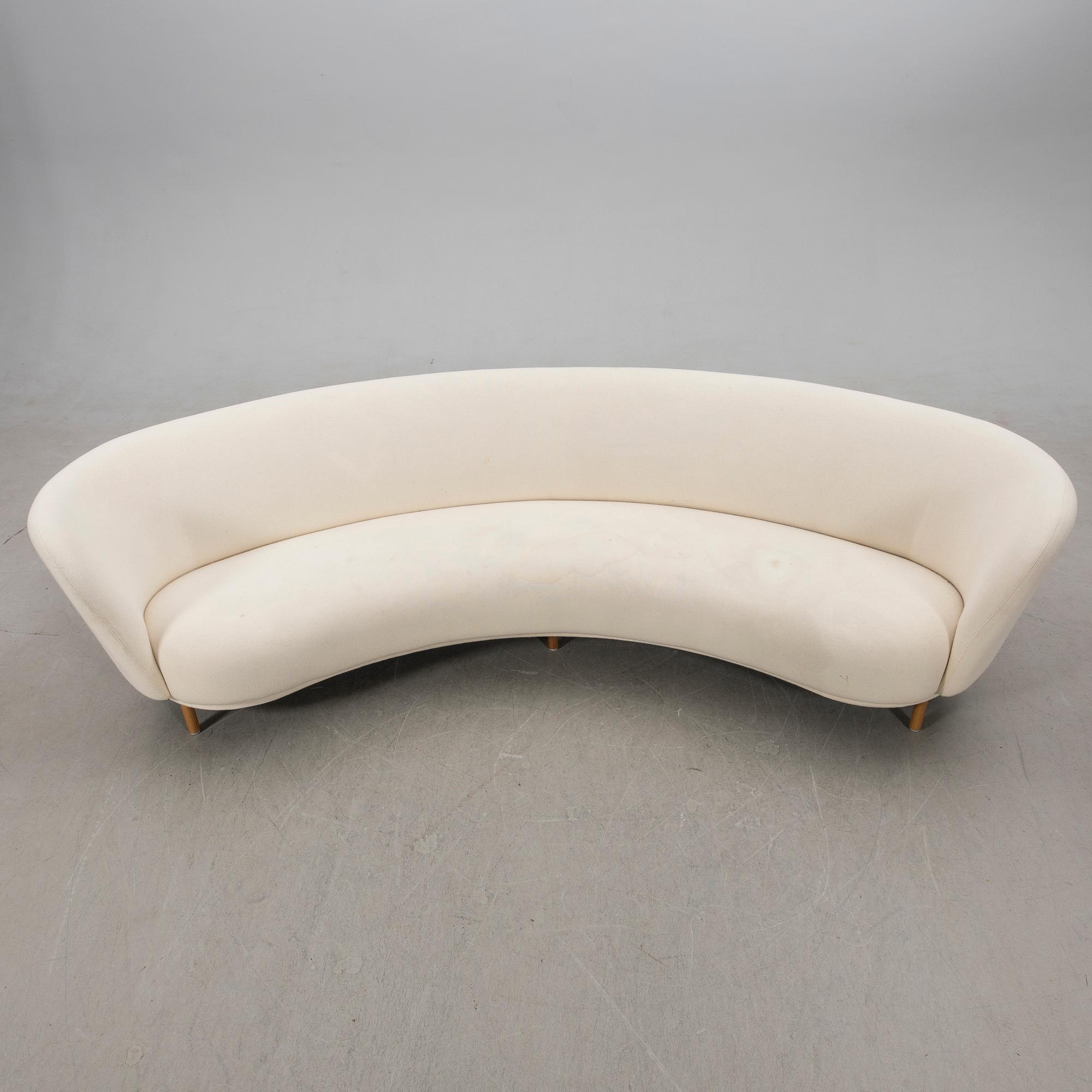 Chris Martin, soffa, Massproductions, "Dandy", samtida.