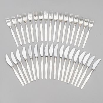 Tapio Wirkkala, A 152-piece set of 'Tapio' silver cutlery, Kultakeskus, Hämeenlinna 1963-1998.