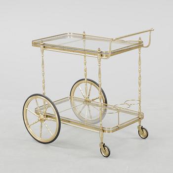 SERVERINGSVAGN, 1900-talets andra hälft.