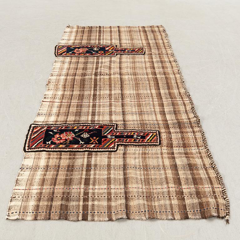 Matta Bachtairi semiantik ca 103x239 cm.