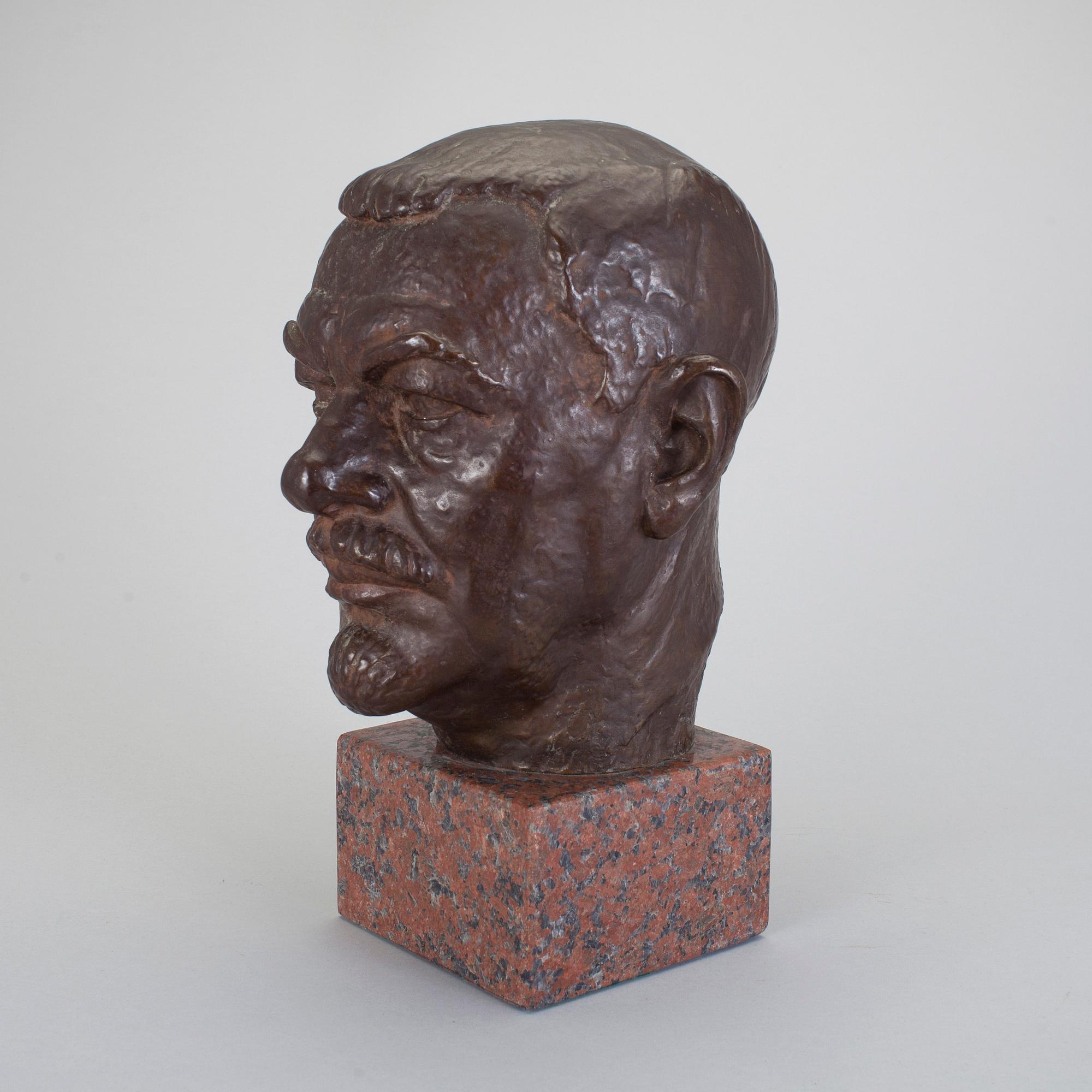 ARVID BACKLUND, skulptur, brons, signerad och gjutarstämplar A Pettersson Fud och daterad 1934.