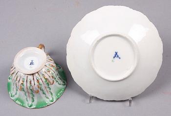 KOPPAR med FAT, 3 st, Meissen, 1800-tal.