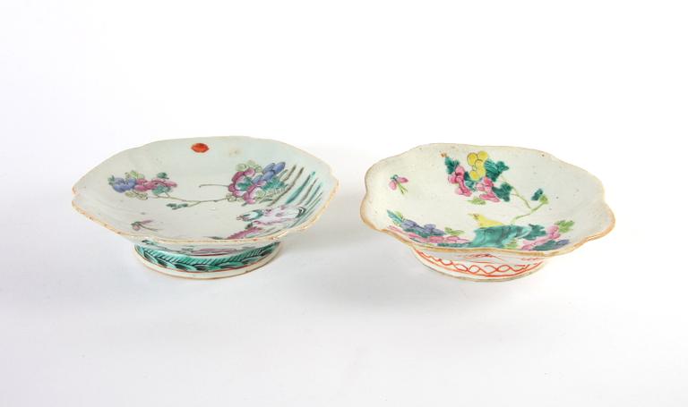 SKÅLFAT, 2 st, porslin, Kanton, 1800-tal.