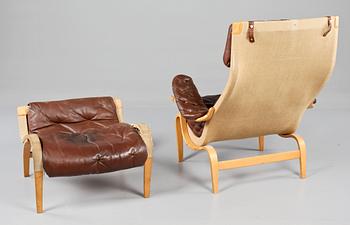 FÅTÖLJ SAMT FOTPALL, "Pernilla", Bruno Mathsson, 1900-talets andra hälft.