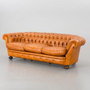 SOFFA, Chesterfield-modell, 1900-talets slut.