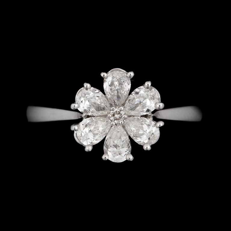 A diamond, circa 0.86 ct in total, ring.