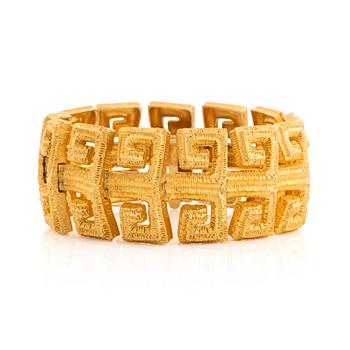 562. An 18K gold Maramenos & Pateras bracelet.