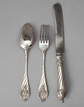 RESEBESTICK, 3 st, silver, CG Hallberg, 1900. Tot vikt ca 219 gram exklusive knivblad.