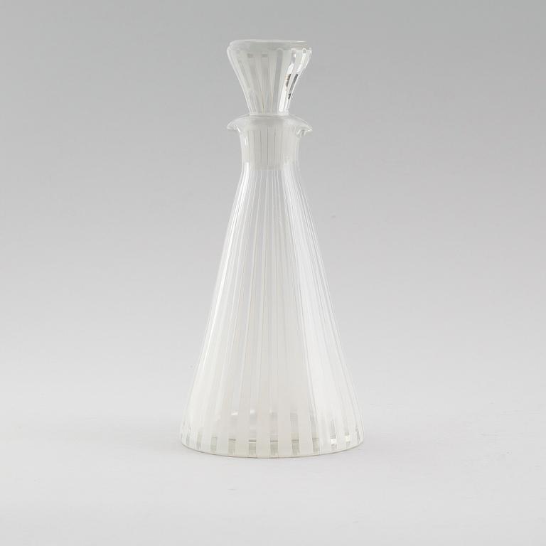 KARAFF, glas, "Strikt", Bengt Orup, Johansfors, 1900-talets mitt.