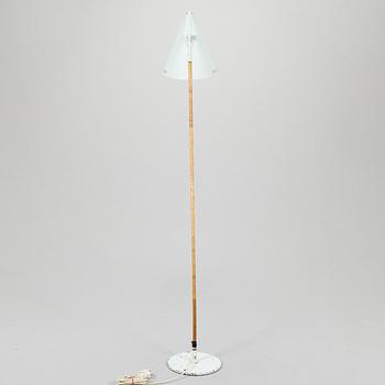 Paavo Tynell, floor lamp, model K10-10, Idman, mid-20th century.