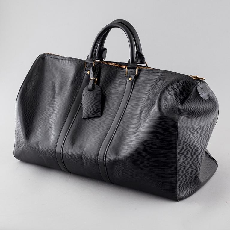A weekend bag from Louis Vuitton, model "Keepall 50 Epi".