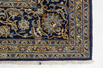 Carpet, oriental, approx. 390 x 285 cm.
