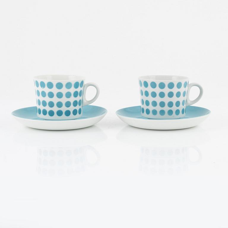 Coffee cups with saucers, porcelain, Arabia, Finland (17 pieces).