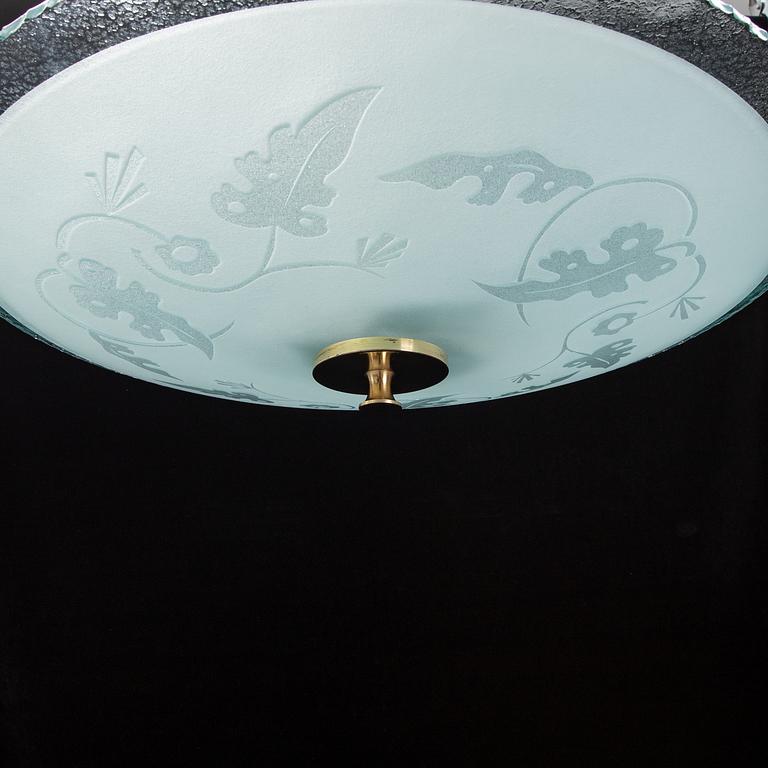 A 1940s ceiling light.