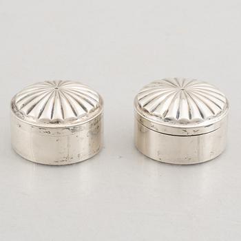 A pair of Swedish silver boxes, mark of Christian Hammer, Stockholm 1849.