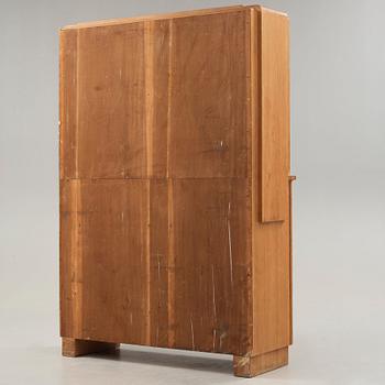 Alfred Grenander, an Art Nouveau oak cabinet, Germany ca 1909.