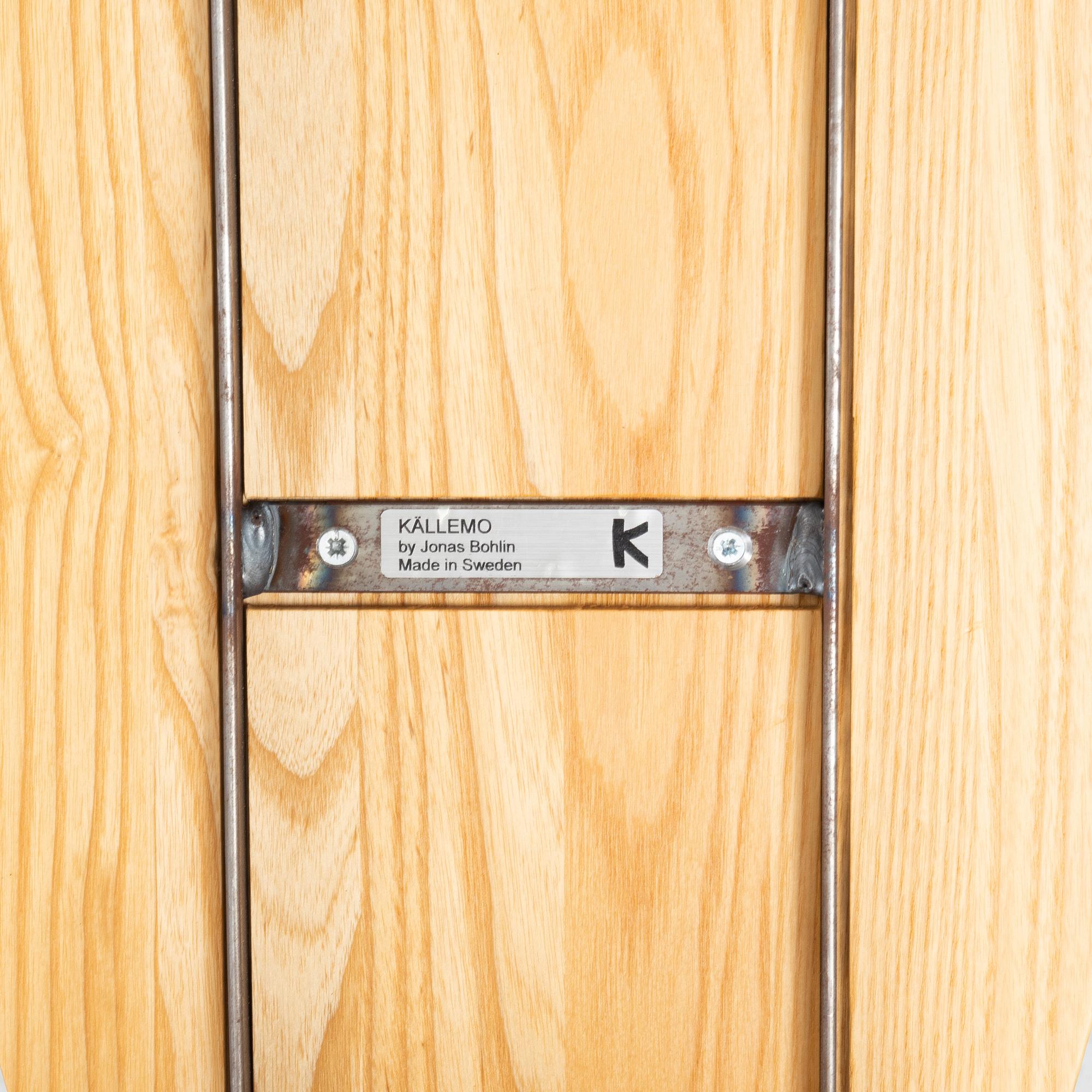 Jonas Bohlin, karmstolar, ett par, "Concrete", Källemo, Värnamo.