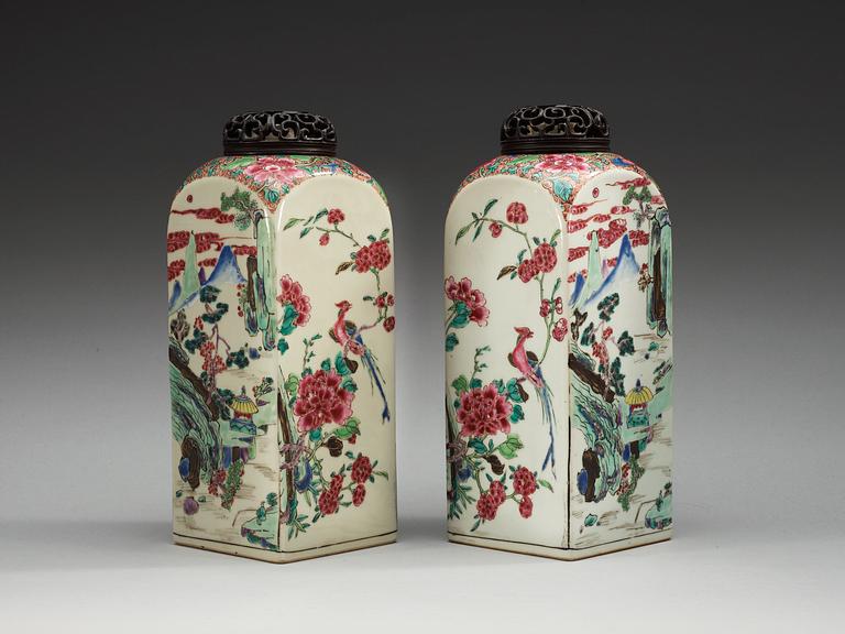 A pair of famille rose bottles, Qing dynasty, Yongzheng (1723-35).