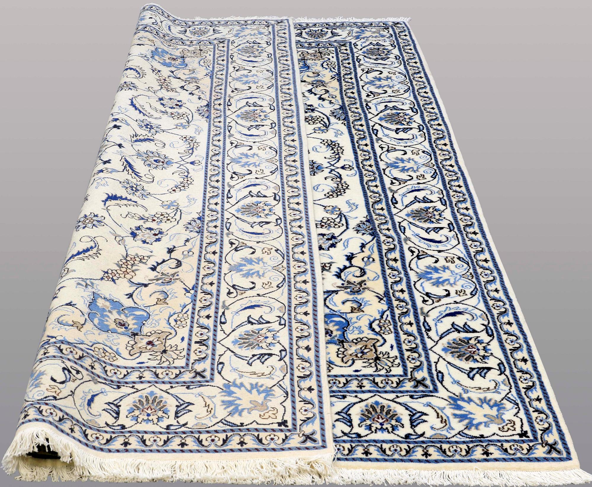 MATTA, Nain, 302 x 200 cm.