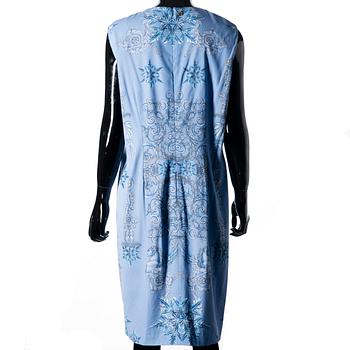 KLÄNNING, Versace.