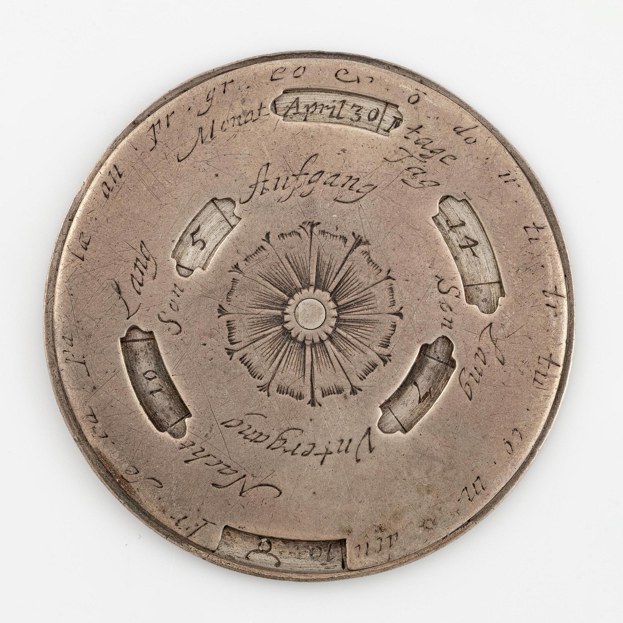 Evighetskalender, silver. Tidigt 1700-tal, troligen Augsburg. Barock.